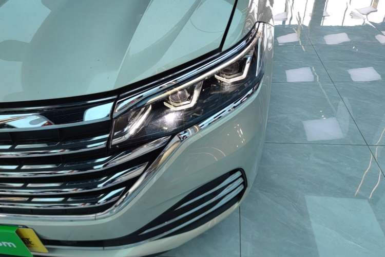 Used Volkswagen Viloran 2020 380TSI Prestige Edition Left Front Headlight