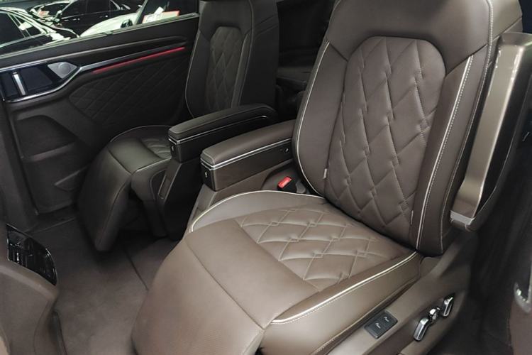 Used Volkswagen Viloran 2020 380TSI Flagship Edition Left Rear Seat