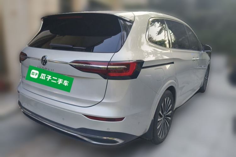 Used Volkswagen Viloran 2020 380TSI Prestige Edition Rear Right 45 Deg