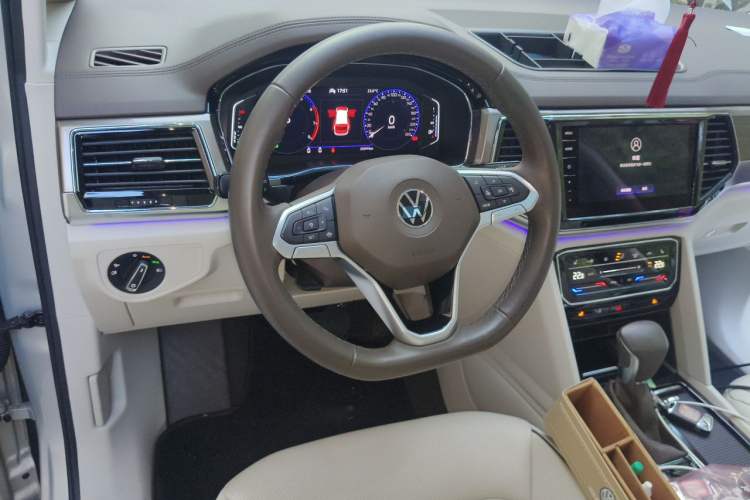 Used Volkswagen Viloran 2020 380TSI Prestige Edition Steering Wheel