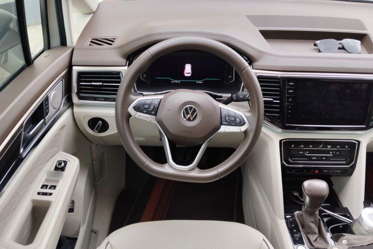 Used Volkswagen Viloran 2020 380TSI Prestige Edition Steering Wheel