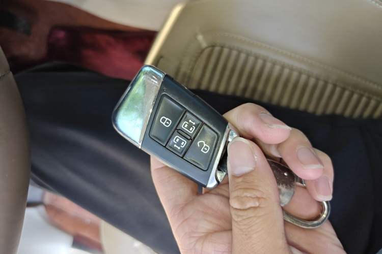Used Volkswagen Viloran 2020 330TSI Luxury Edition Vehicle Key