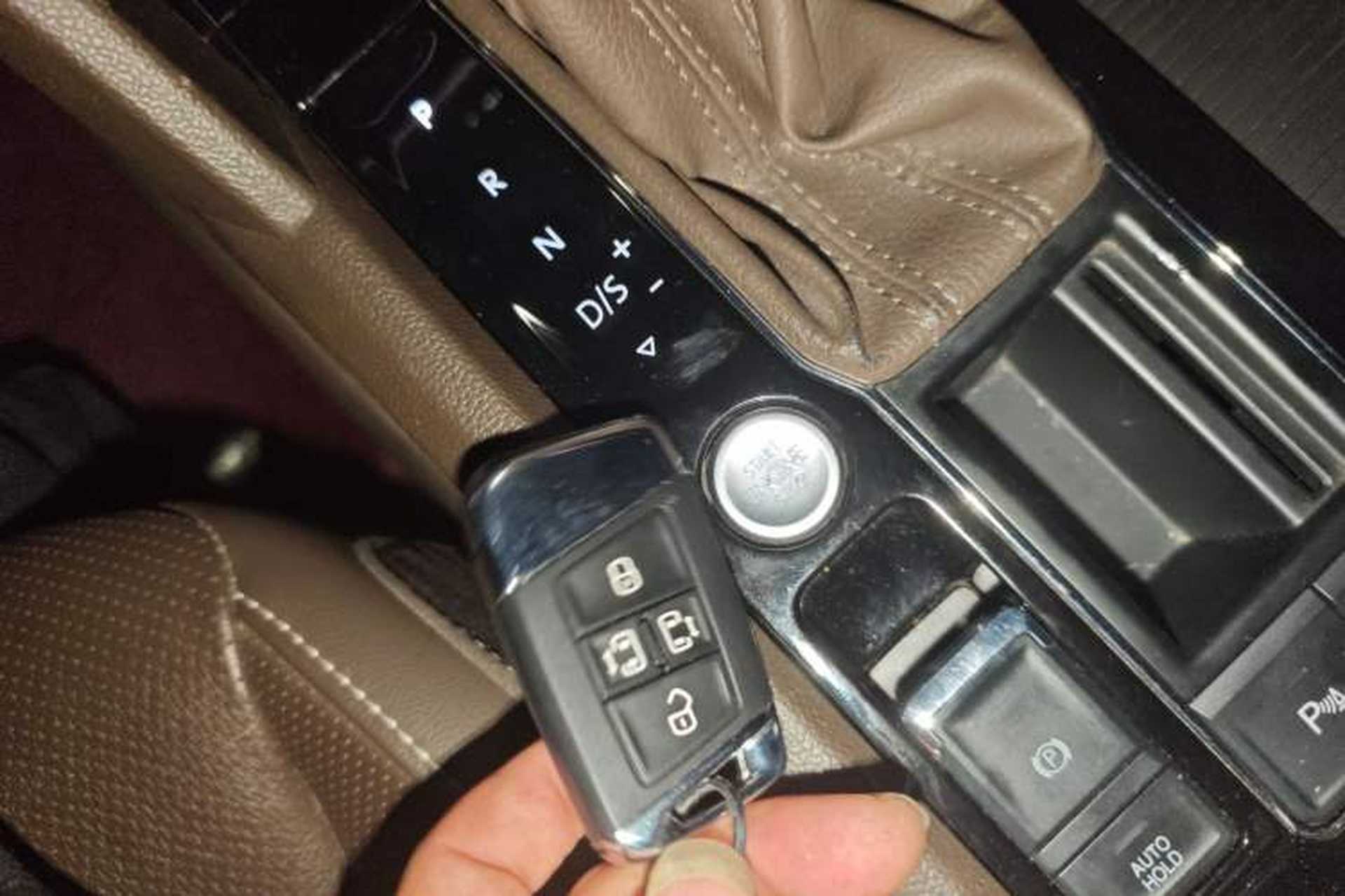 Used Volkswagen Viloran 2020 330TSI Luxury Edition Vehicle Key