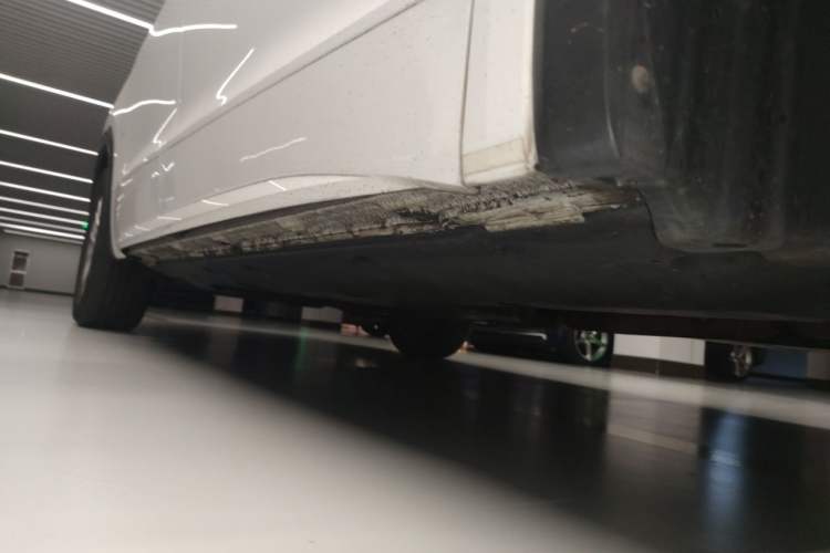 Used Volkswagen Viloran 2020 330TSI Business Edition Chassis Front Right