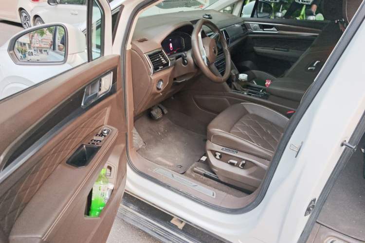 Used Volkswagen Viloran 2020 380TSI Prestige Edition Driver Seat
