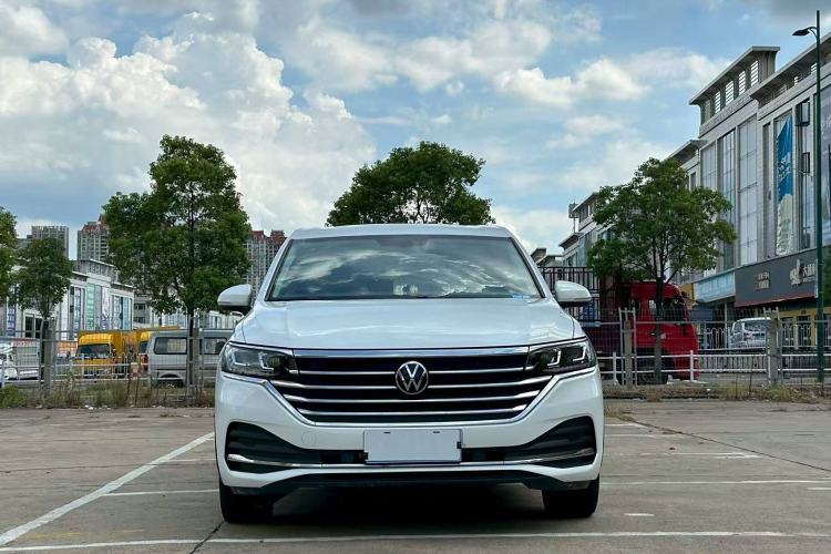 Used Volkswagen Viloran 2020 330TSI Luxury Edition Exterior 1