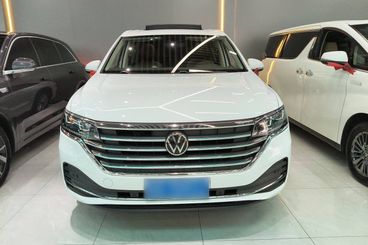 Used Volkswagen Viloran 2020 330TSI Business Edition Exterior 1