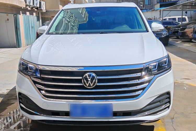 Used Volkswagen Viloran 2020 330TSI Business Edition Exterior 1