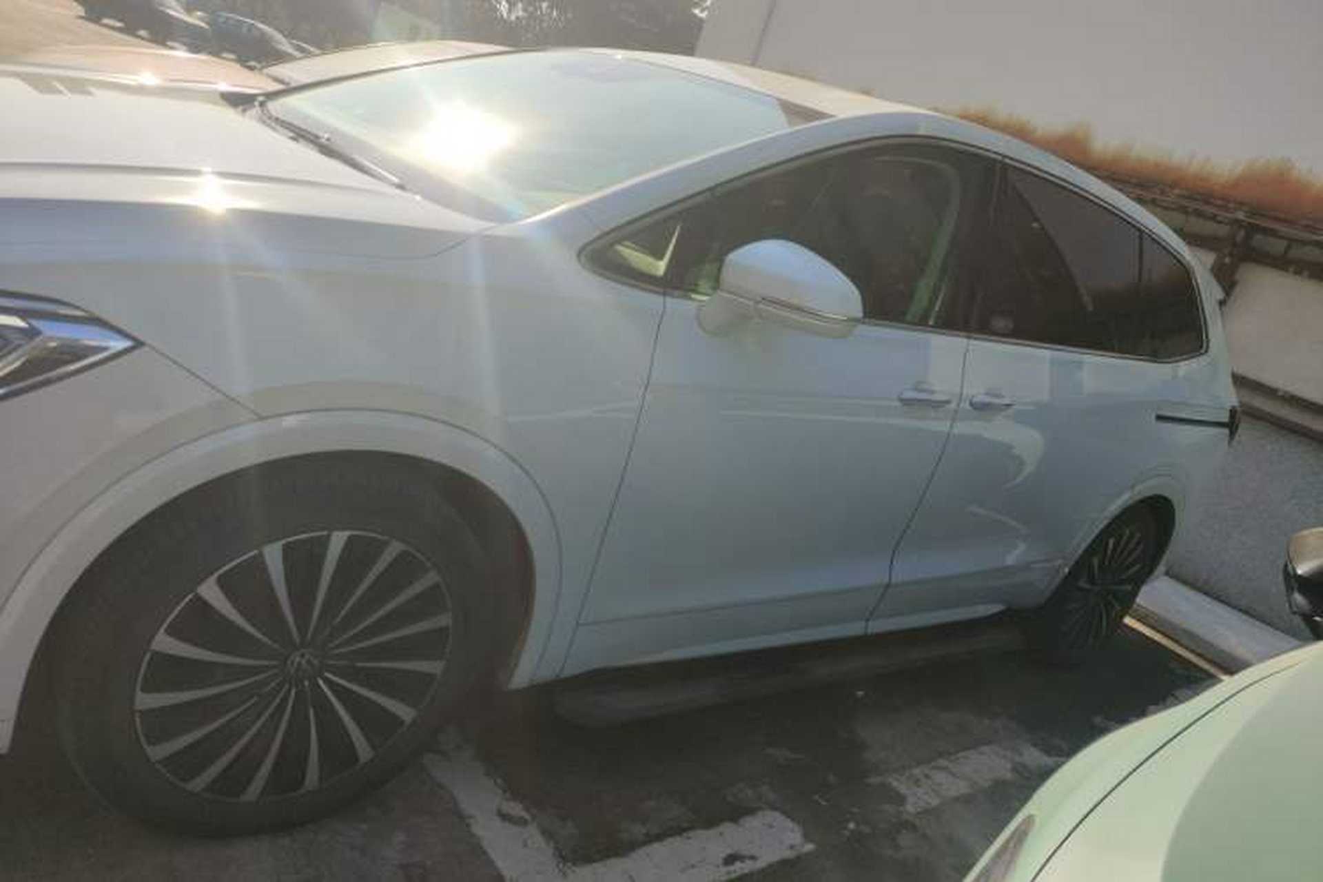 Used Volkswagen Viloran 2020 380TSI Prestige Edition Exterior 3