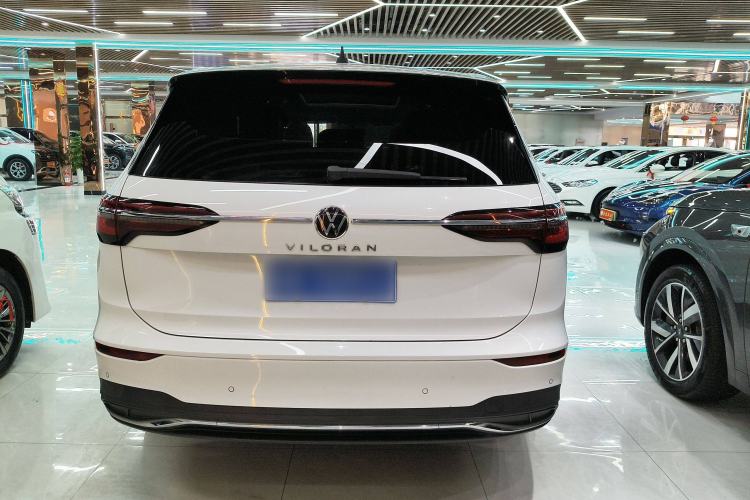 Used Volkswagen Viloran 2020 330TSI Business Edition Exterior 4