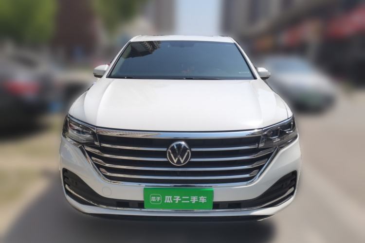 Used Volkswagen Viloran 2020 330TSI Luxury Edition Front