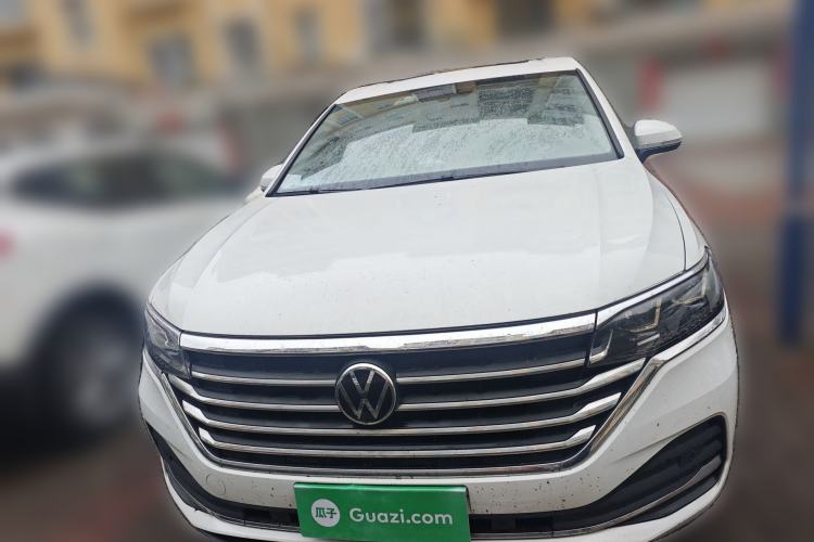Used Volkswagen Viloran 2020 330TSI Luxury Edition Front