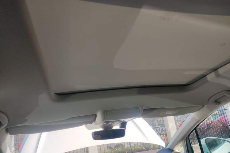 Used Volkswagen Viloran 2020 380TSI Prestige Edition Headliner