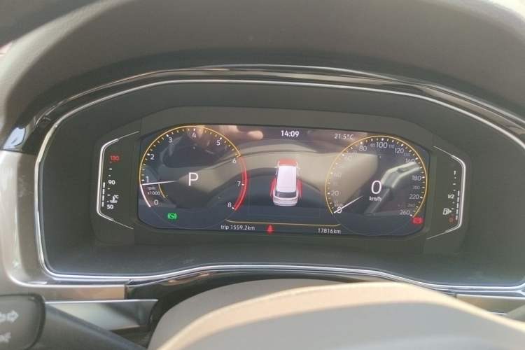Used Volkswagen Viloran 2020 330TSI Business Edition Instrument Cluster