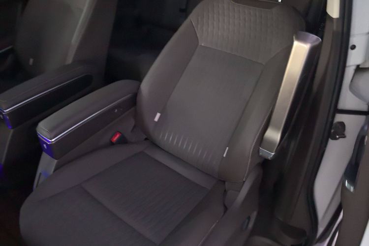 Used Volkswagen Viloran 2020 330TSI Business Edition Interior 1