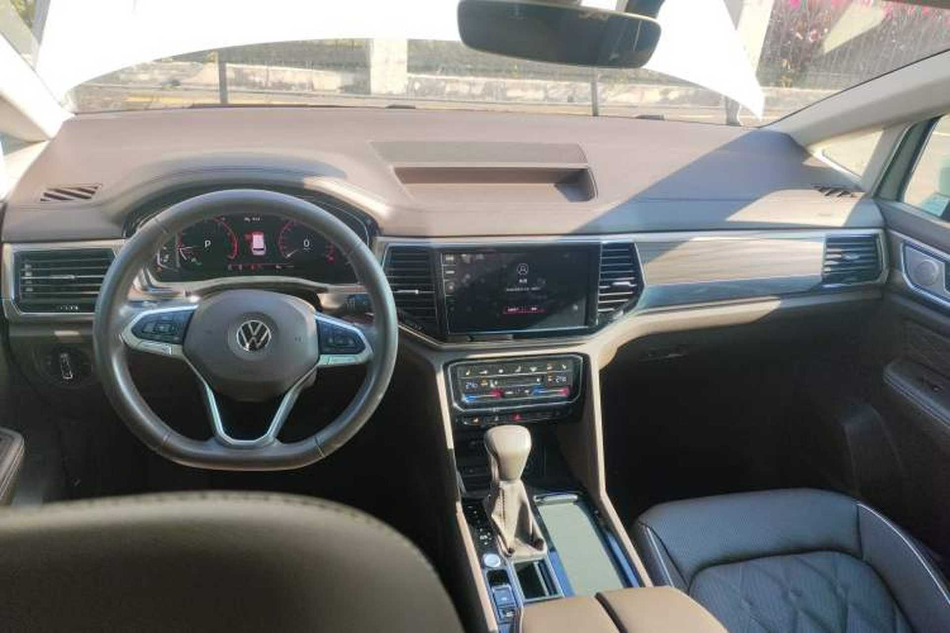 Used Volkswagen Viloran 2020 380TSI Prestige Edition Interior 2