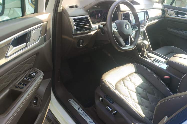 Used Volkswagen Viloran 2020 380TSI Prestige Edition Interior 3