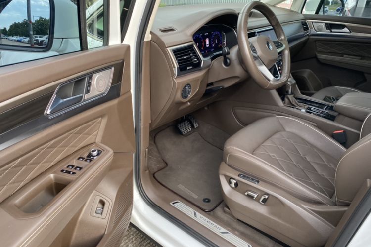 Used Volkswagen Viloran 2020 380TSI Prestige Edition Interior 5