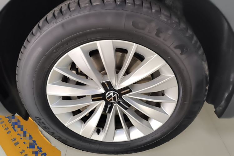 Used Volkswagen Viloran 2020 330TSI Business Edition Left Front Wheel Hub