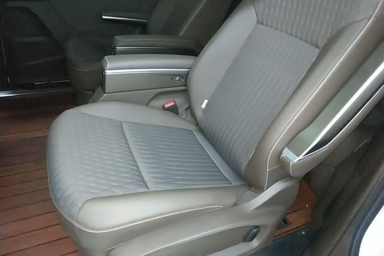 Used Volkswagen Viloran 2020 330TSI Business Edition Left Rear Seat
