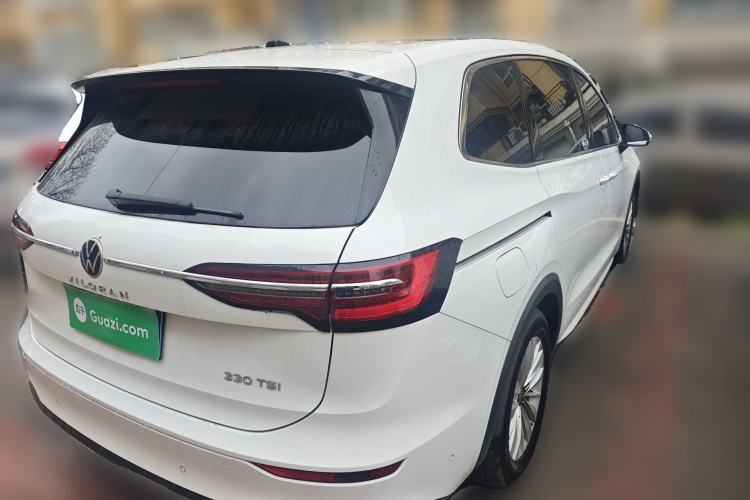 Used Volkswagen Viloran 2020 330TSI Luxury Edition Rear Right 45 Deg