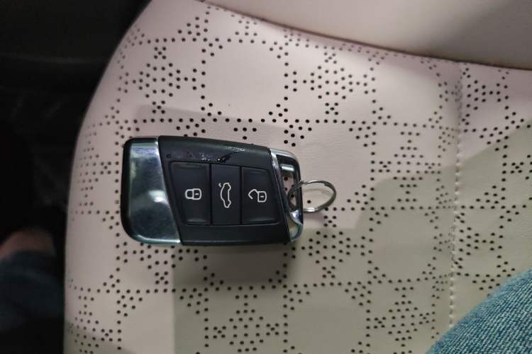 Used Volkswagen Viloran 2020 330TSI Business Edition Vehicle Key