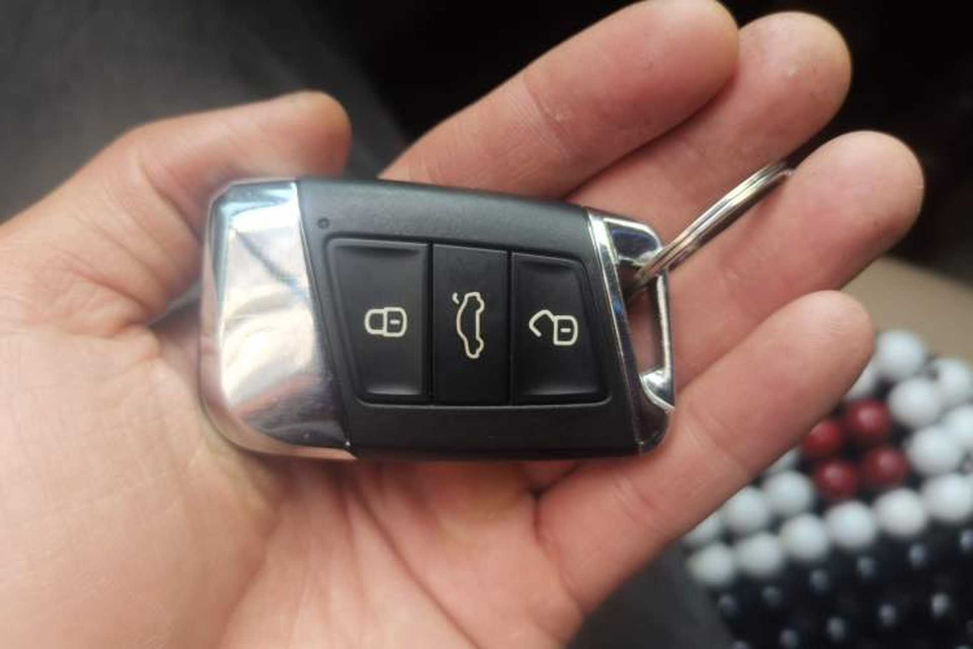 Used Volkswagen Viloran 2020 330TSI Business Edition Vehicle Key