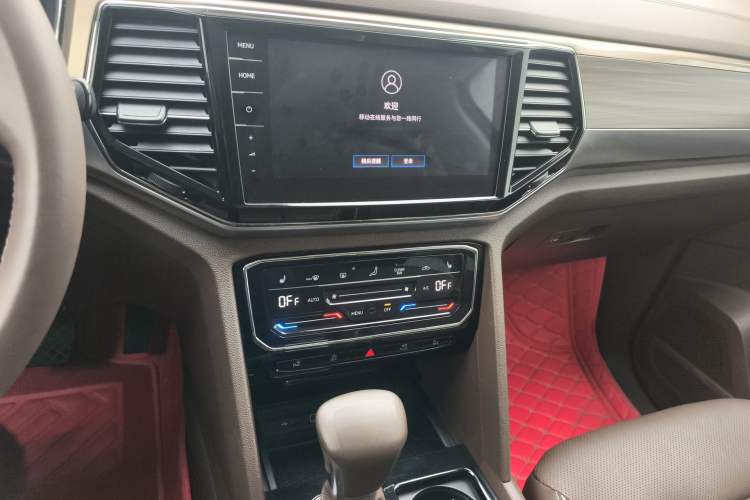 Used Volkswagen Viloran 2020 380TSI Flagship Edition Audio And AC Panel