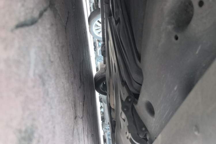 Used Volkswagen Viloran 2020 330TSI Luxury Edition Chassis Rear Right