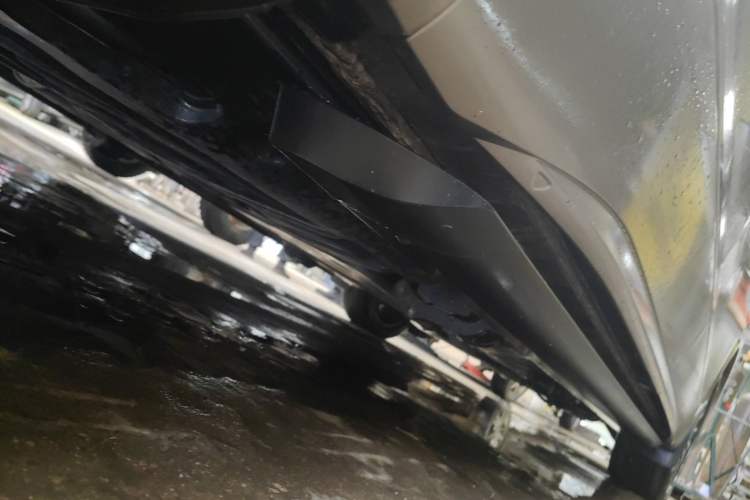 Used Volkswagen Viloran 2020 380TSI Prestige Edition Chassis Rear Right