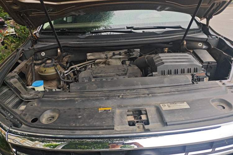 Used Volkswagen Viloran 2020 380TSI Flagship Edition Engine Bay