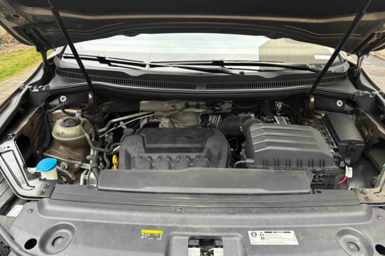 Used Volkswagen Viloran 2020 380TSI Prestige Edition Engine Bay