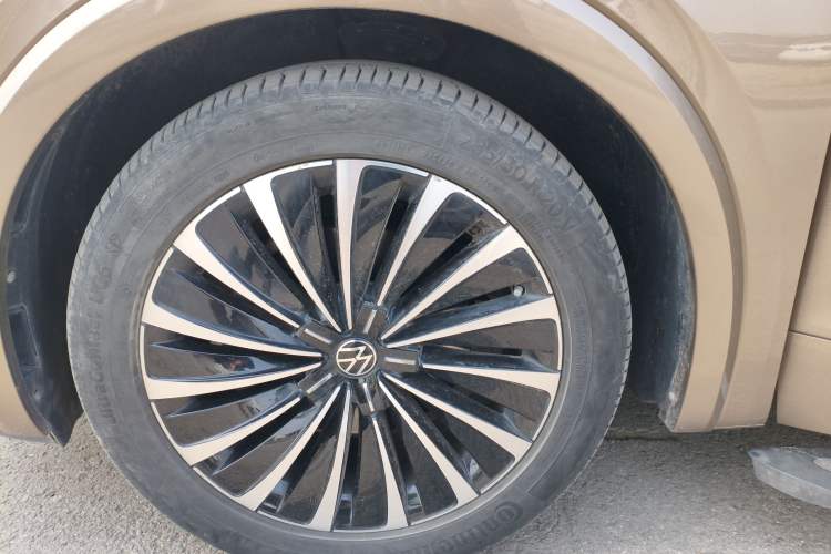 Used Volkswagen Viloran 2020 380TSI Flagship Edition Exterior 2