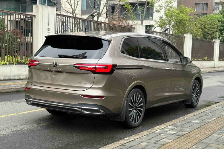 Used Volkswagen Viloran 2020 380TSI Prestige Edition Exterior 2