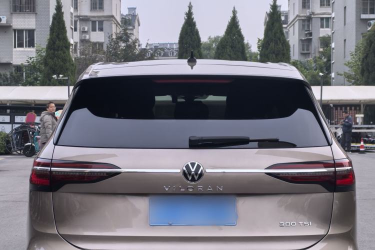 Used Volkswagen Viloran 2020 380TSI Prestige Edition Exterior 4