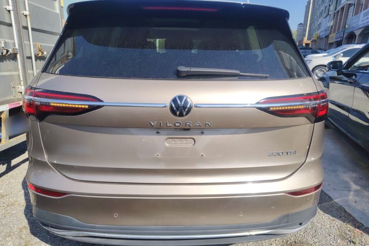 Used Volkswagen Viloran 2020 330TSI Luxury Edition Exterior 4