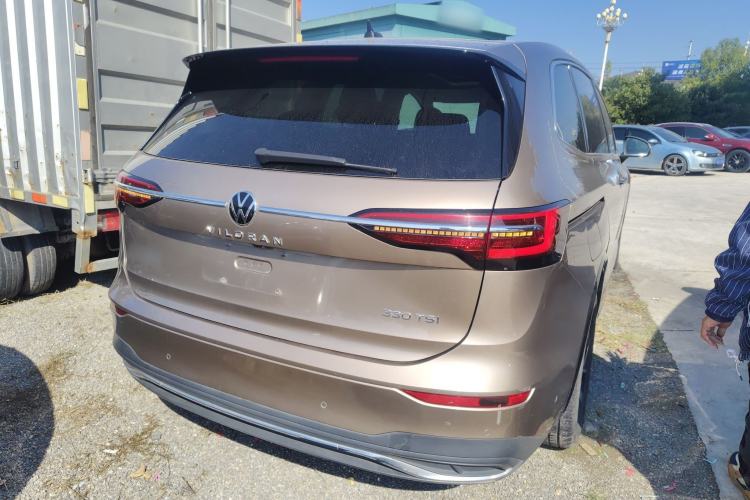 Used Volkswagen Viloran 2020 330TSI Luxury Edition Exterior 5