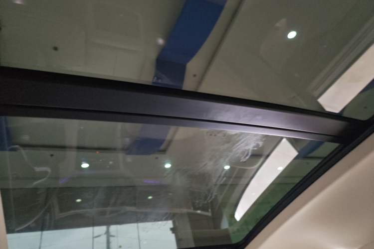 Used Volkswagen Viloran 2020 380TSI Prestige Edition Headliner
