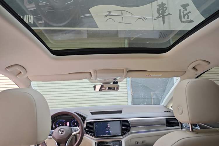 Used Volkswagen Viloran 2020 380TSI Prestige Edition Headliner