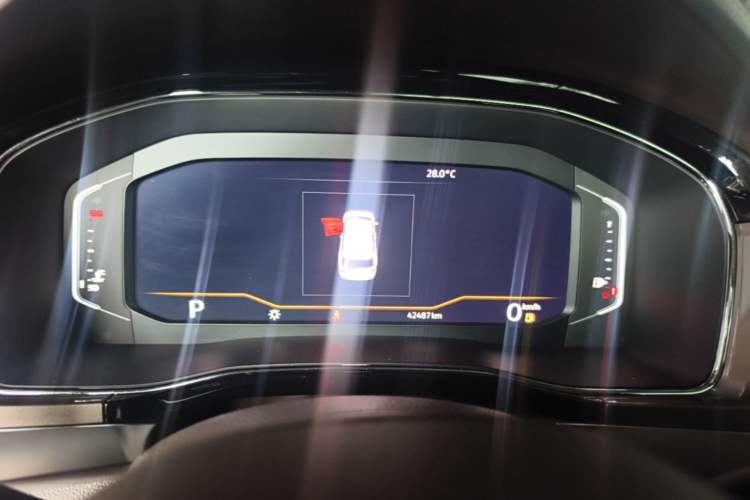 Used Volkswagen Viloran 2020 330TSI Business Edition Instrument Cluster