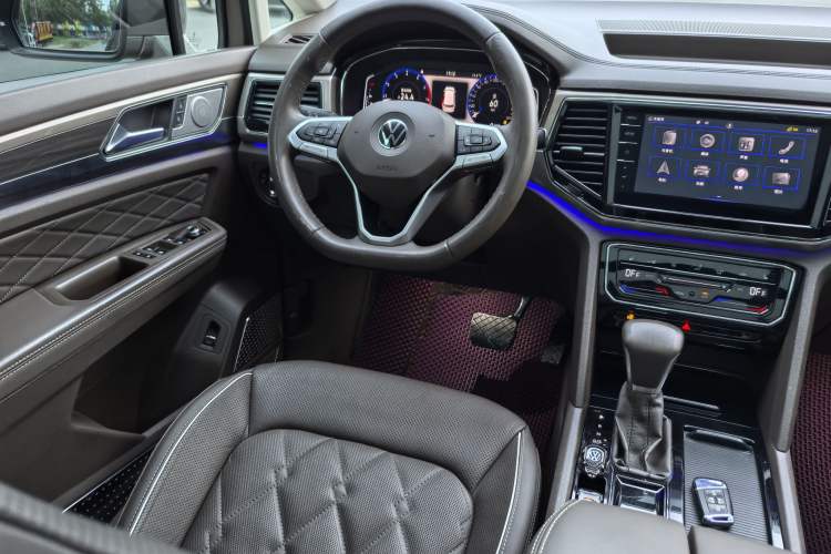 Used Volkswagen Viloran 2020 380TSI Prestige Edition Interior 4