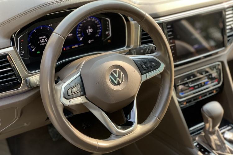 Used Volkswagen Viloran 2020 380TSI Flagship Edition Interior 4