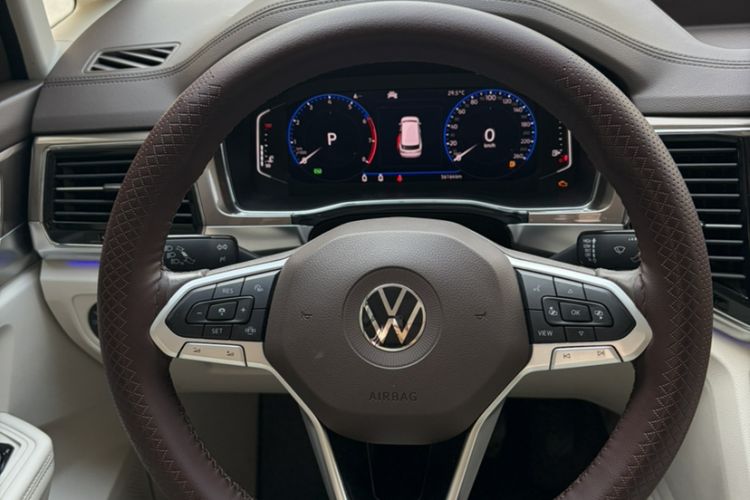 Used Volkswagen Viloran 2020 380TSI Prestige Edition Interior 5