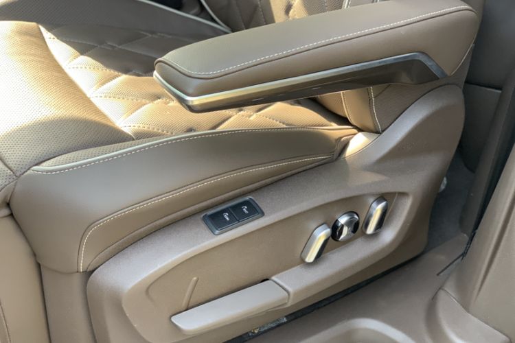 Used Volkswagen Viloran 2020 380TSI Flagship Edition Interior 9