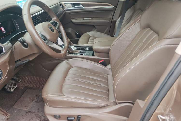 Used Volkswagen Viloran 2020 330TSI Luxury Edition Left Front Seat