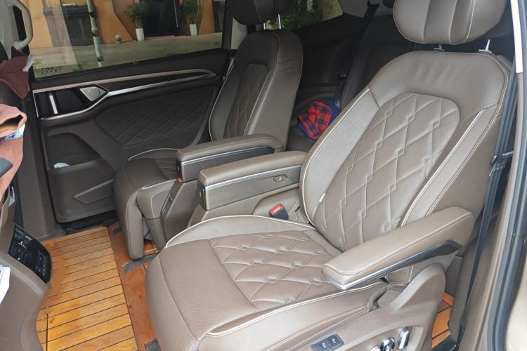 Used Volkswagen Viloran 2020 380TSI Flagship Edition Left Rear Seat