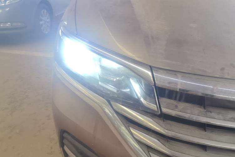 Used Volkswagen Viloran 2020 330TSI Business Edition Right Front Headlight
