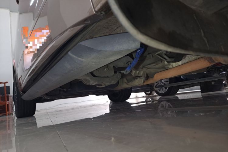 Used Volkswagen Viloran 2020 380TSI Prestige Edition Right Side Sill