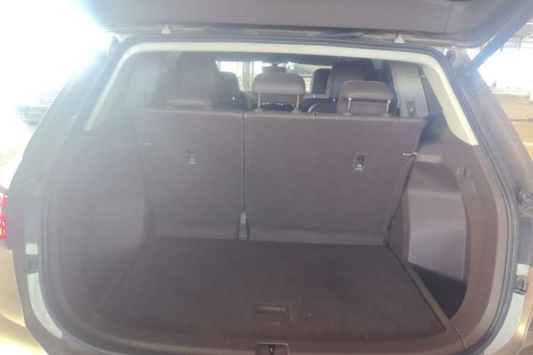 Used Volkswagen Viloran 2020 330TSI Business Edition Trunk