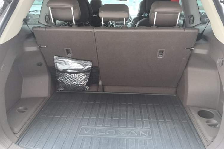 Used Volkswagen Viloran 2020 330TSI Luxury Edition Trunk